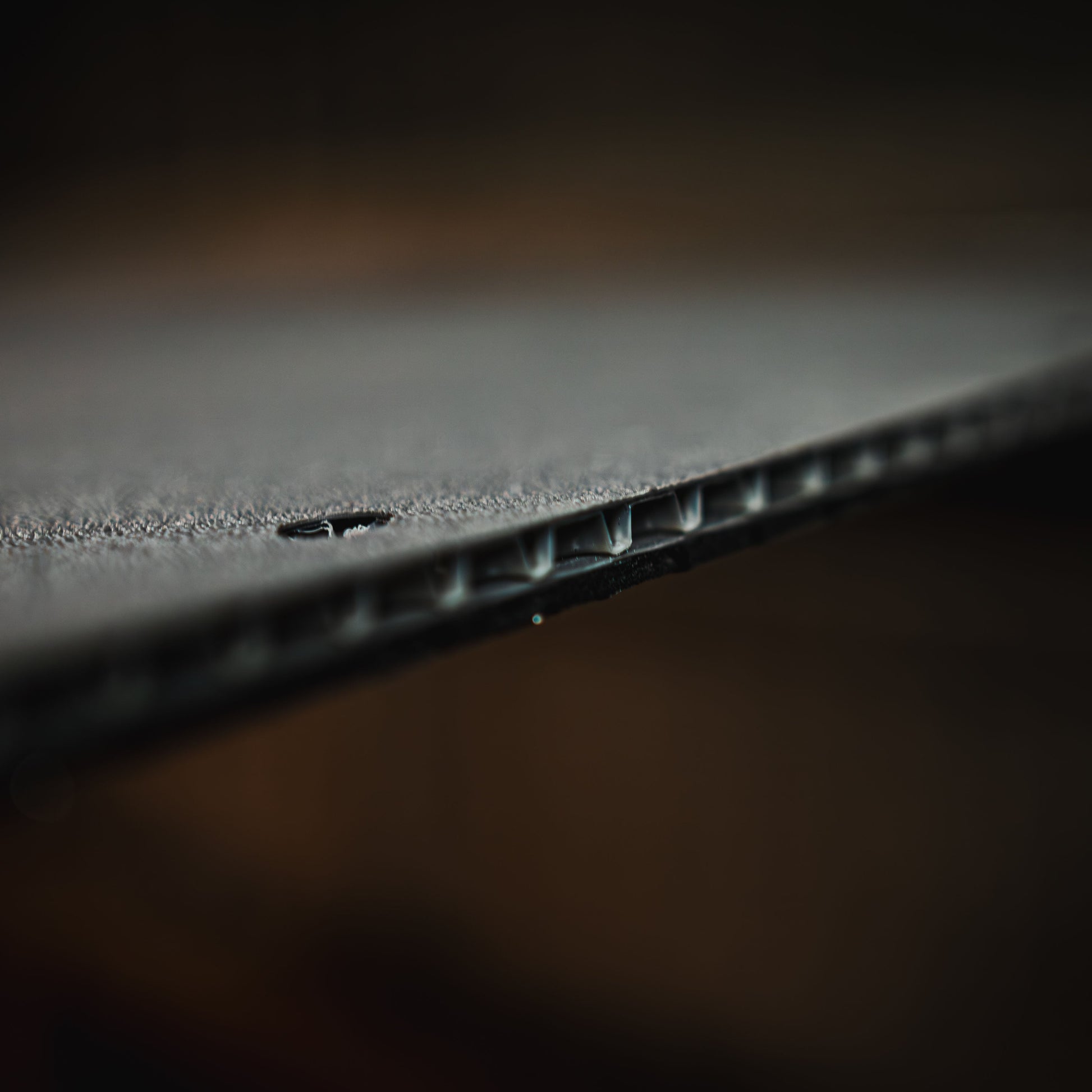 Side view of Honeycomb Structure in DuraTherm Ceiling Liner