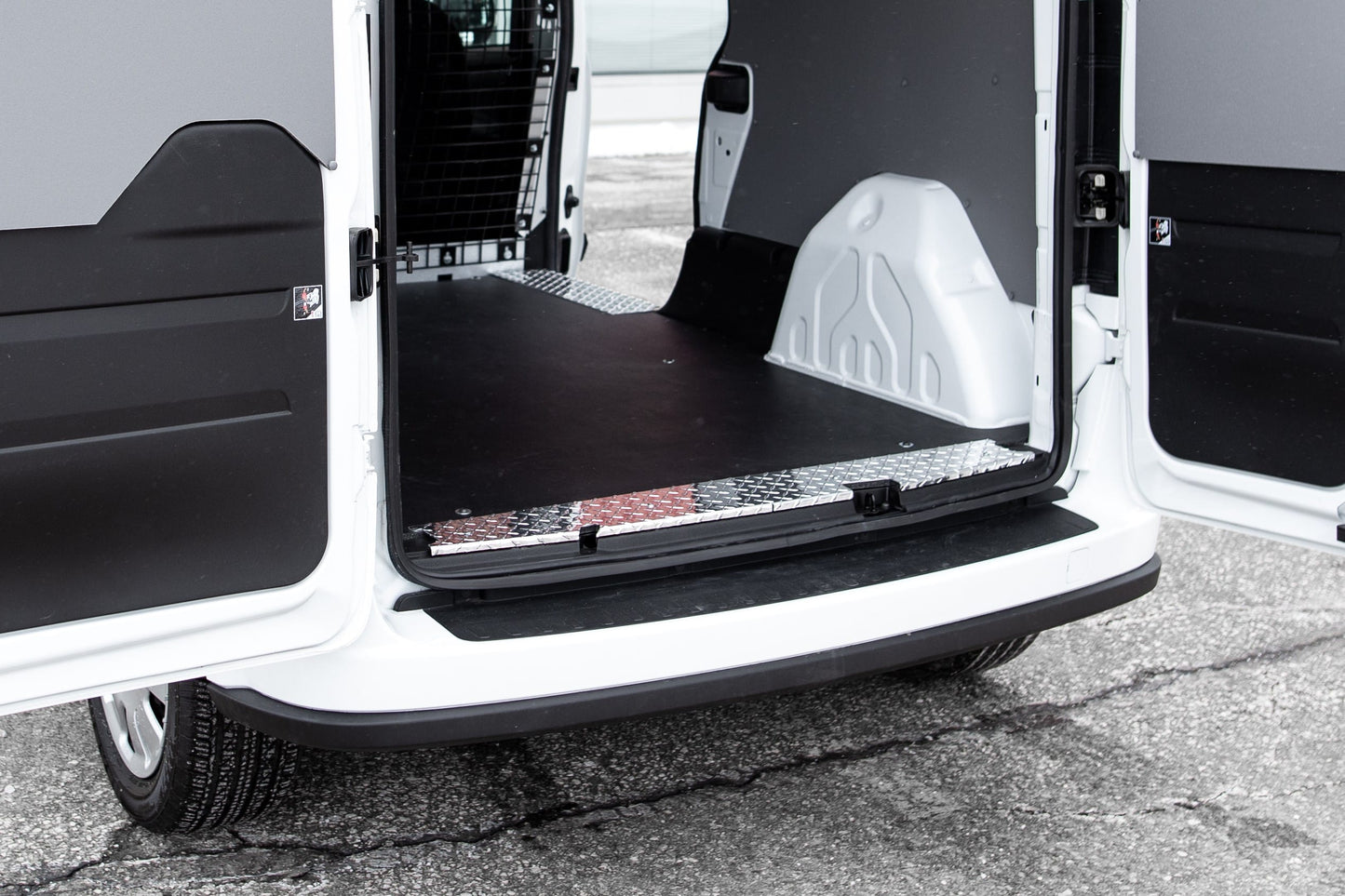 RAM ProMaster Aluminum Floor Sill Set